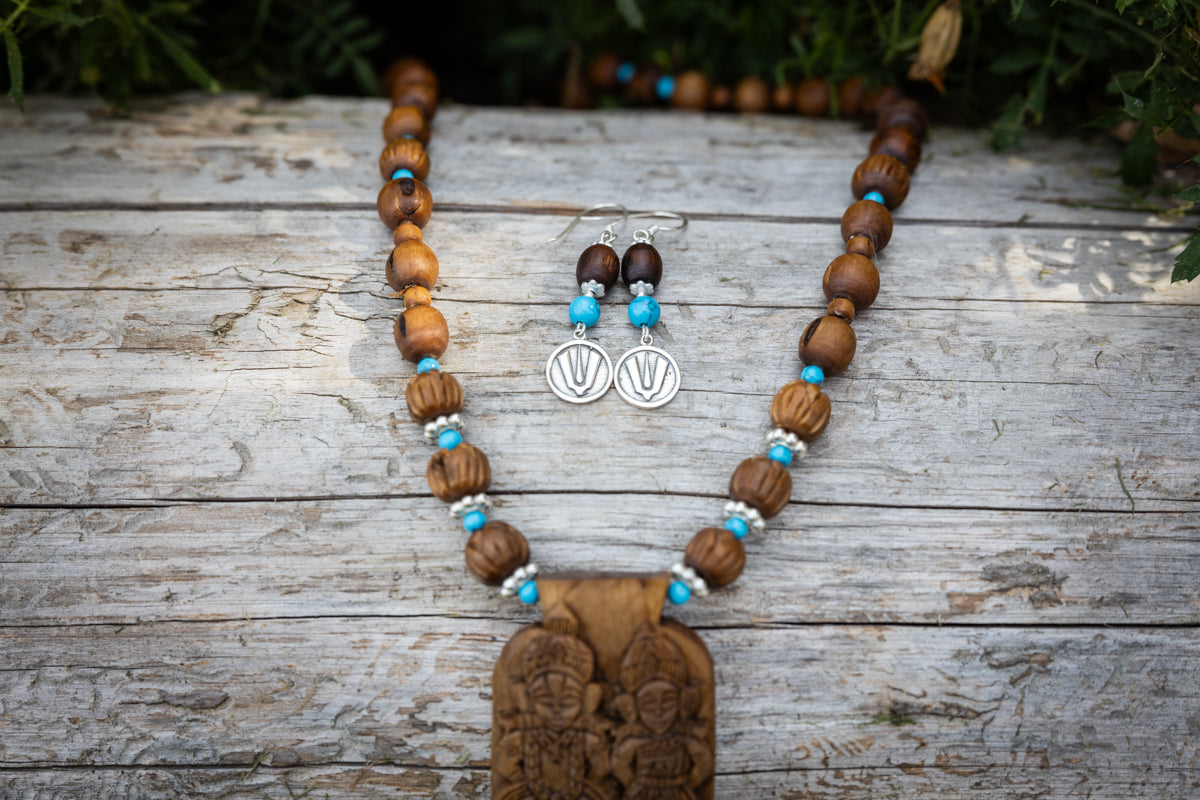 Orecchini Howlite Tulsi Tilak