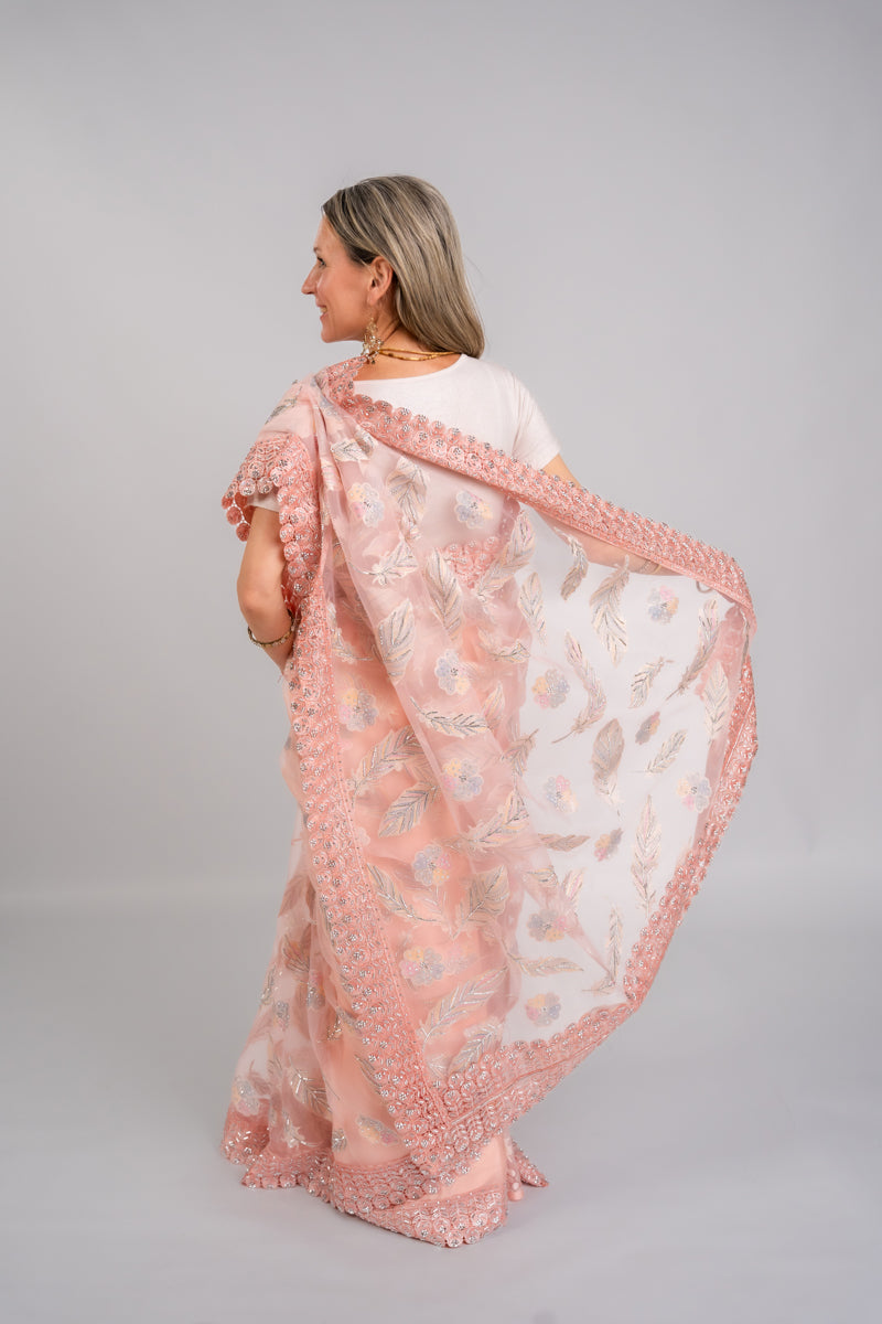 Sari rosa romantico