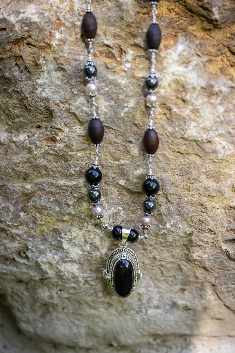 MEDAGLIONE PENDENTE: Ematite