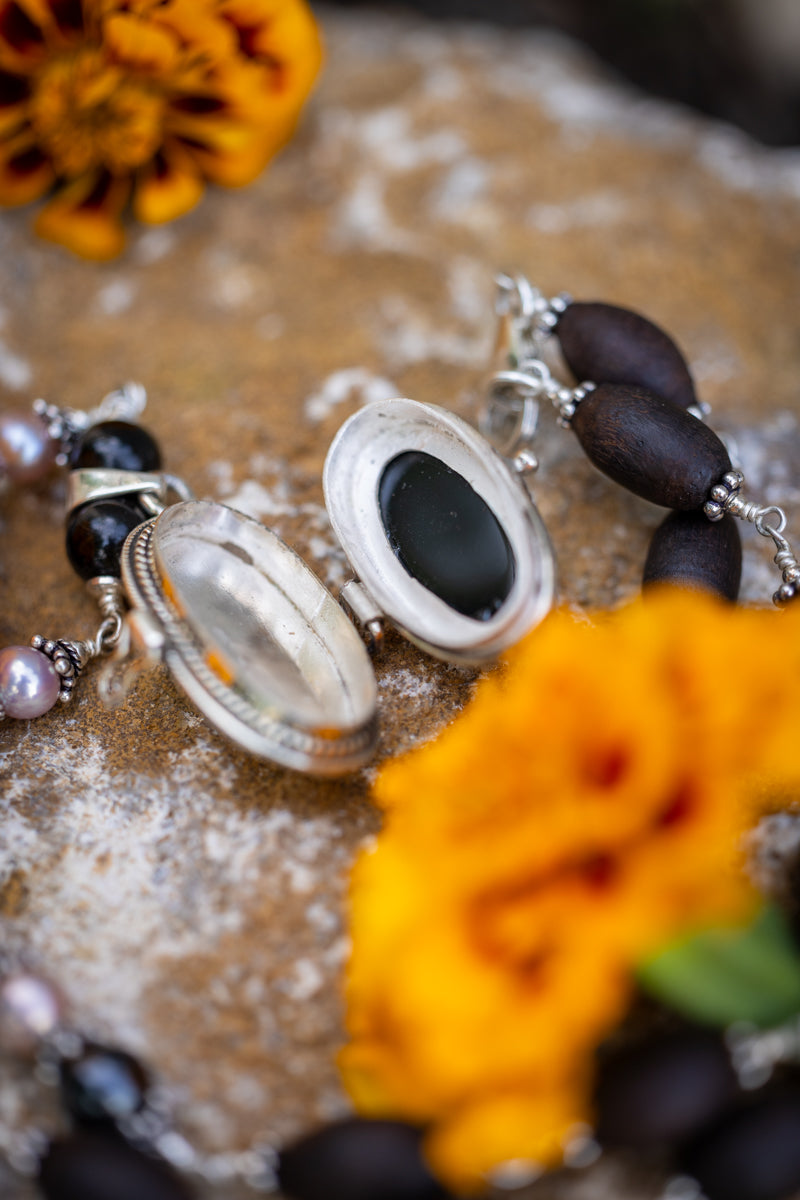 PENDANT LOCKET: Hematite
