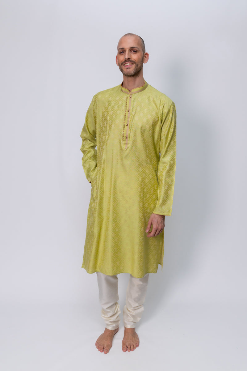 Spring Green Ornate Kurta Set, size L