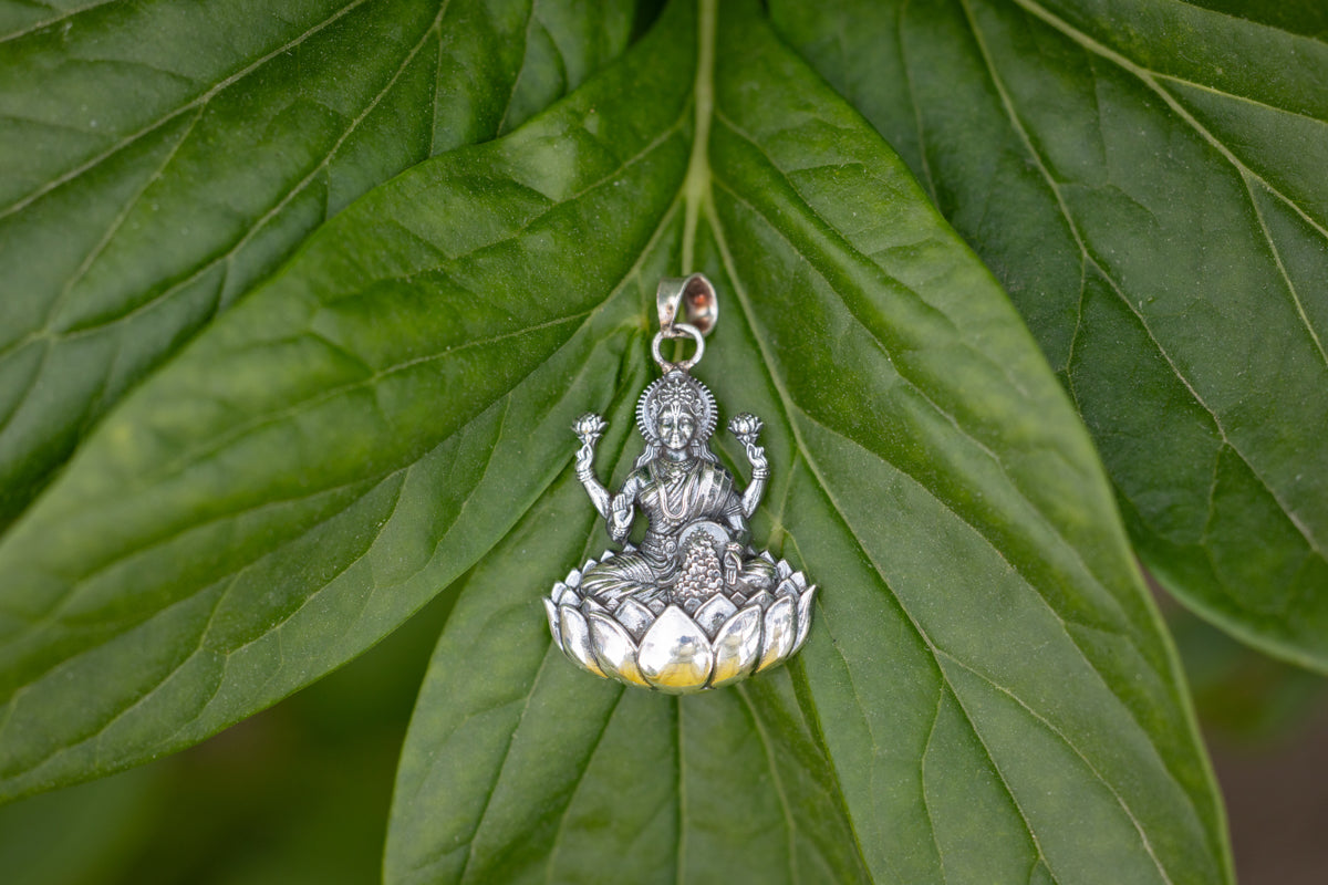 Maha-Lakshmi Small - Sterling silver