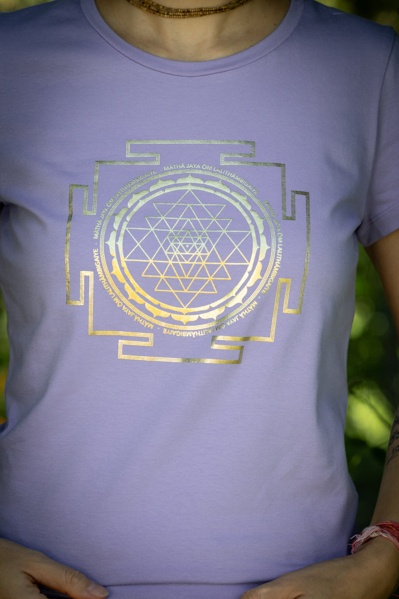 Sri Yantra T-shirt - Bright Lilac