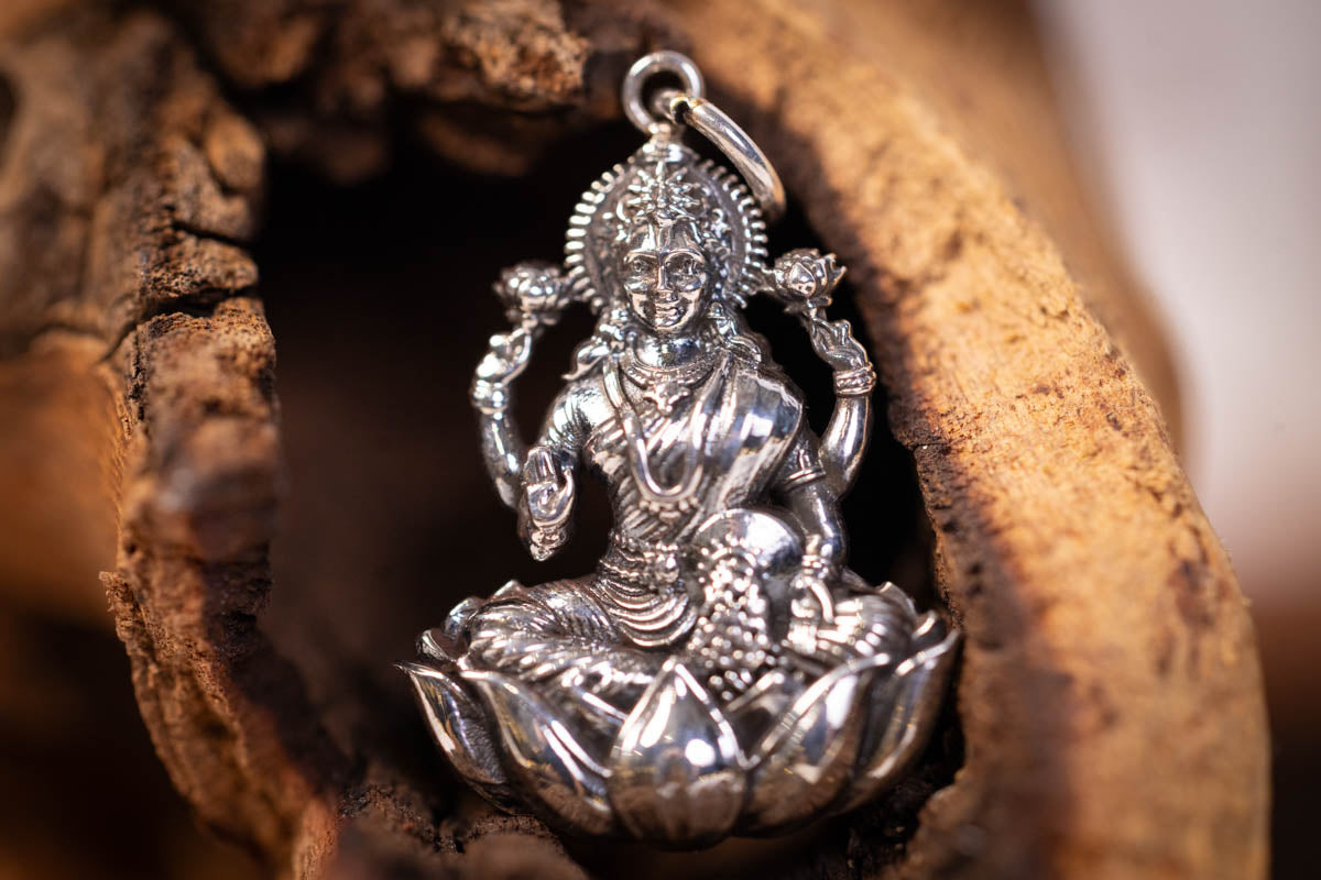 Maha-Lakshmi Small - Sterling silver