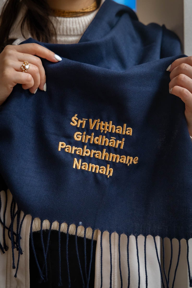 Scarf with SVGPN