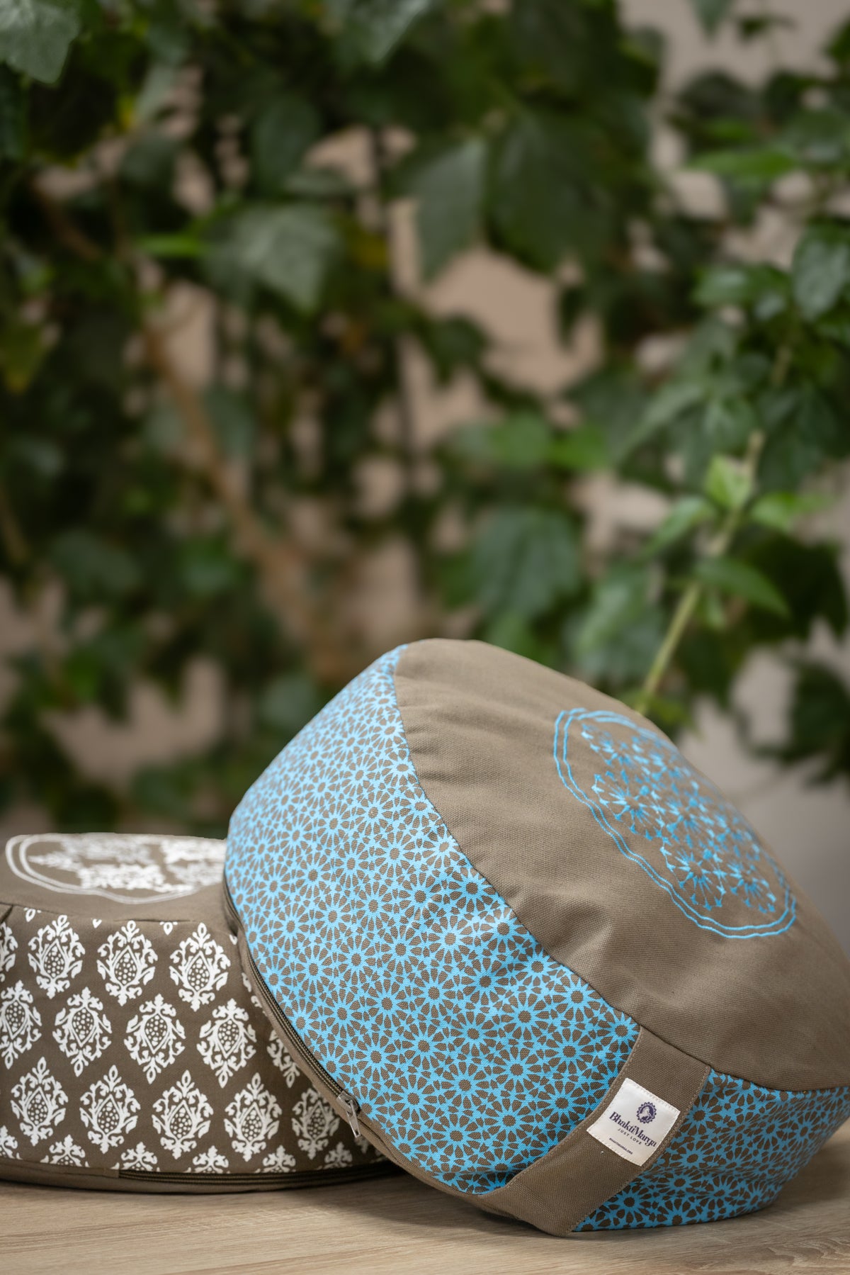 Meditation Cushion, Full-round, Silver Sage