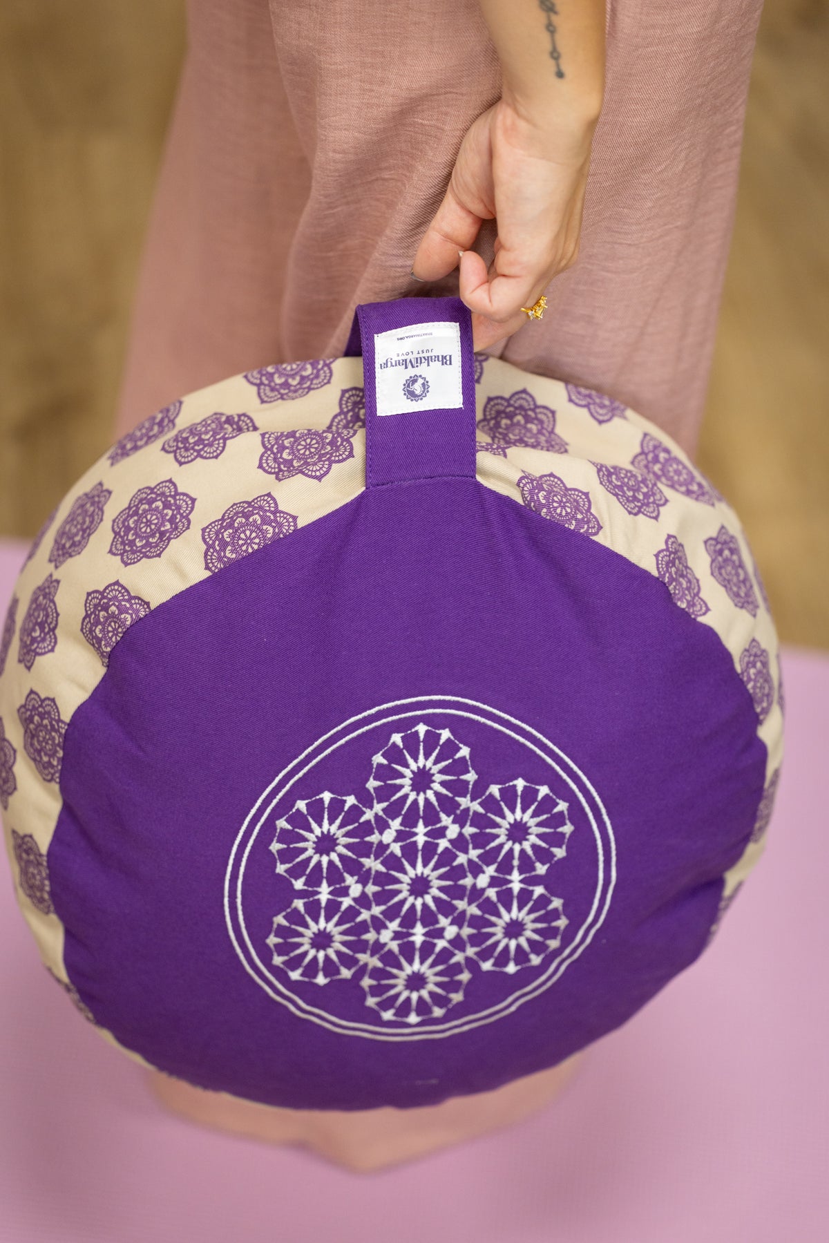 Meditation Cushion, Full-round, Amethyst Lotus