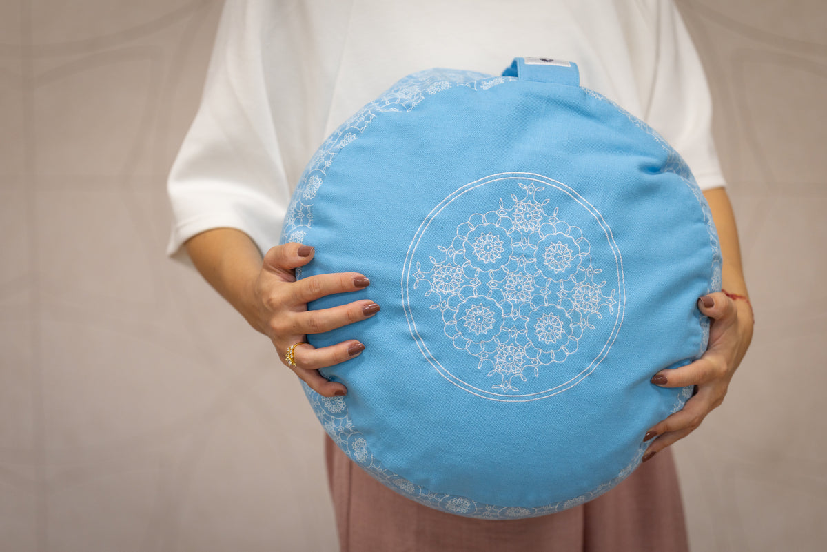 Meditation Cushion, Full-round, Azure Blossom