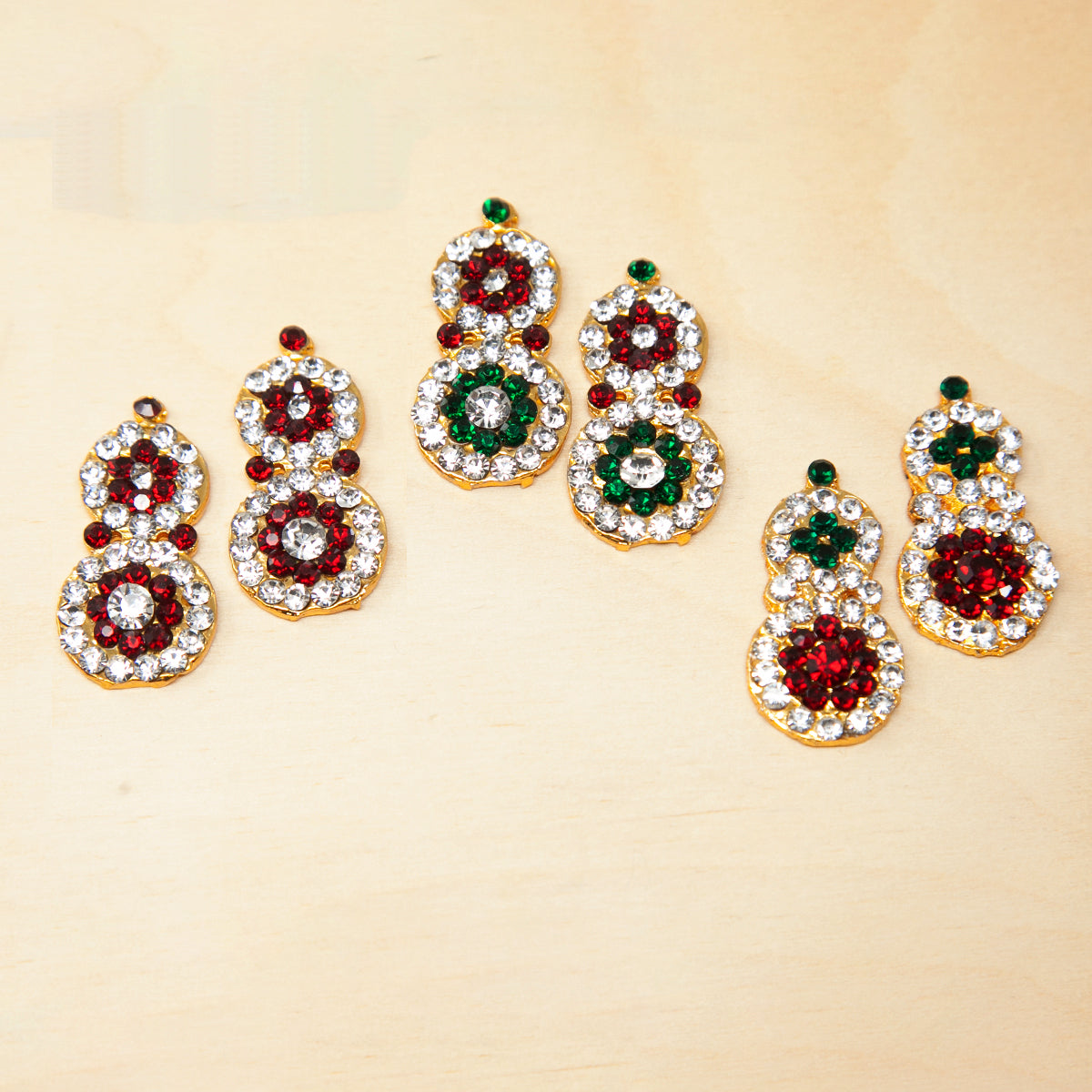 Set di orecchini in pietra - Karna Pathakam / 35x17 mm / Gioielli in pietra per decorazioni di divinità