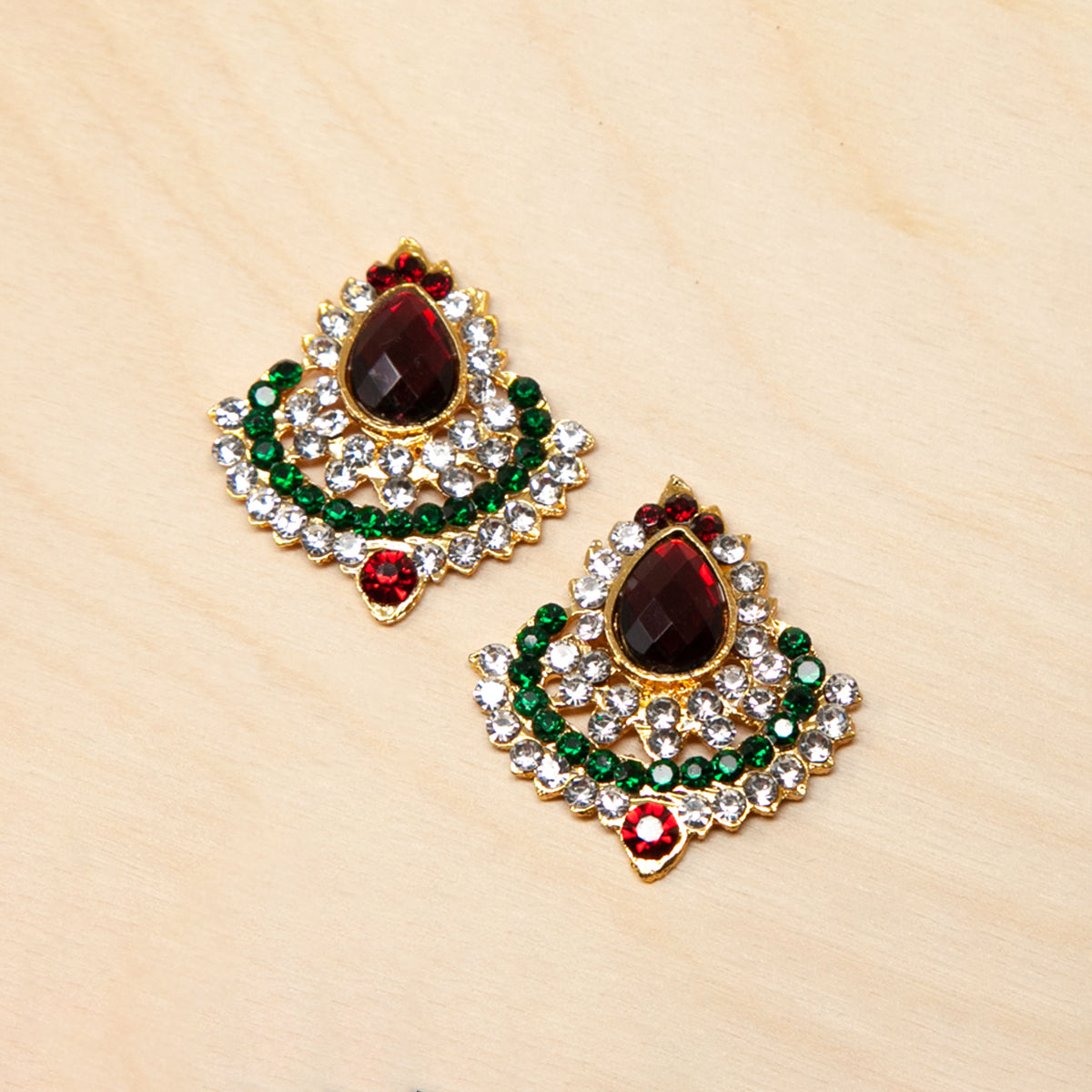 #Design_Mahogany & Peacock