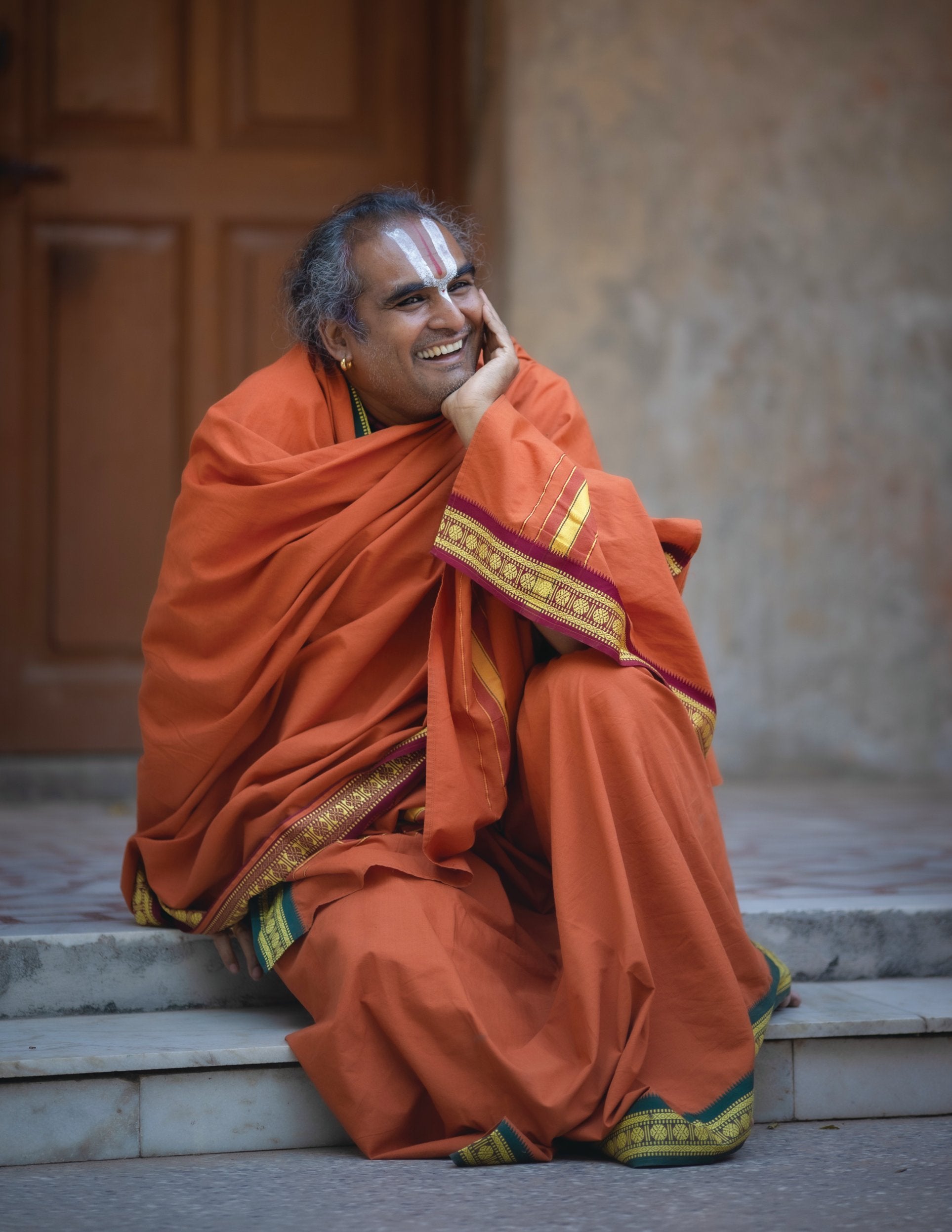 Mere Gurudev, canva, variazioni
