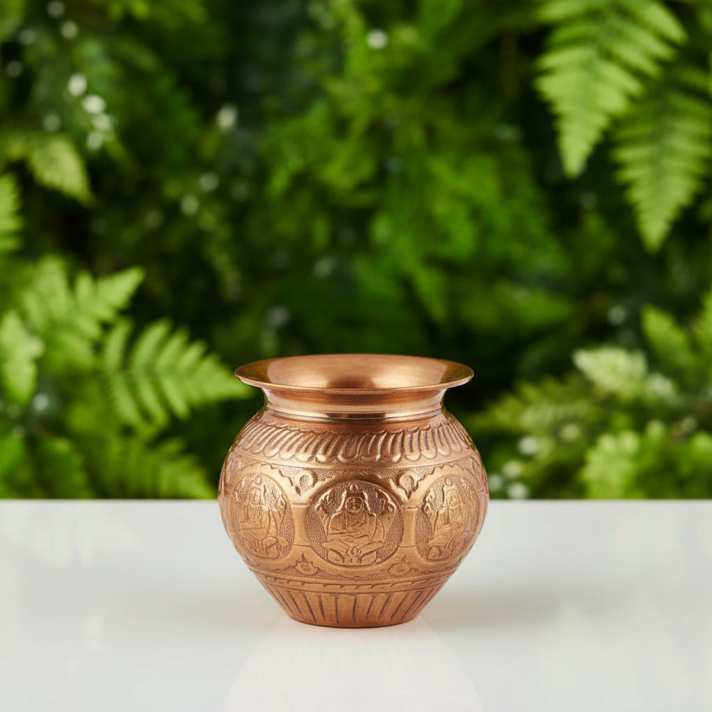 Ashta-Lakshmi Kalash Chombu / Copper Pot