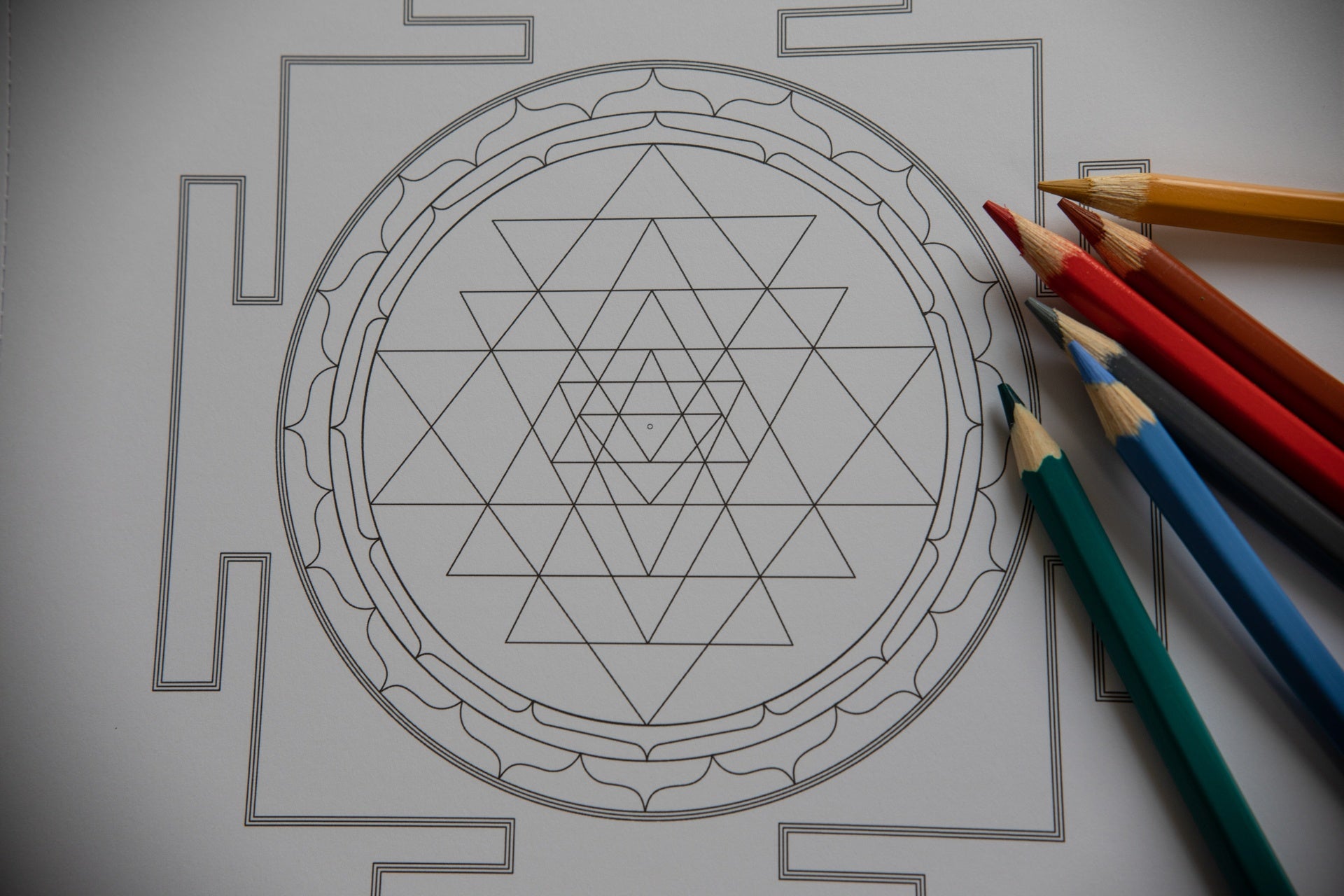 Sri Yantra Colouring Book
