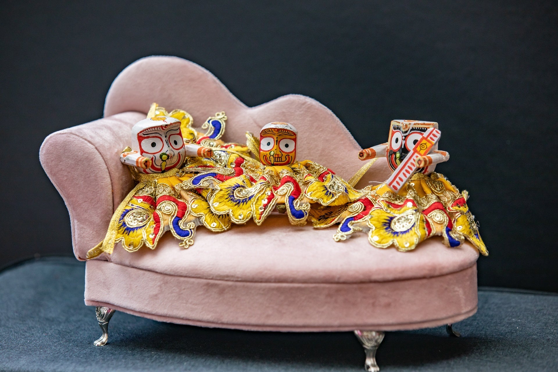 Jagannath - Subhadra - divinità Balaram - piccolo legno