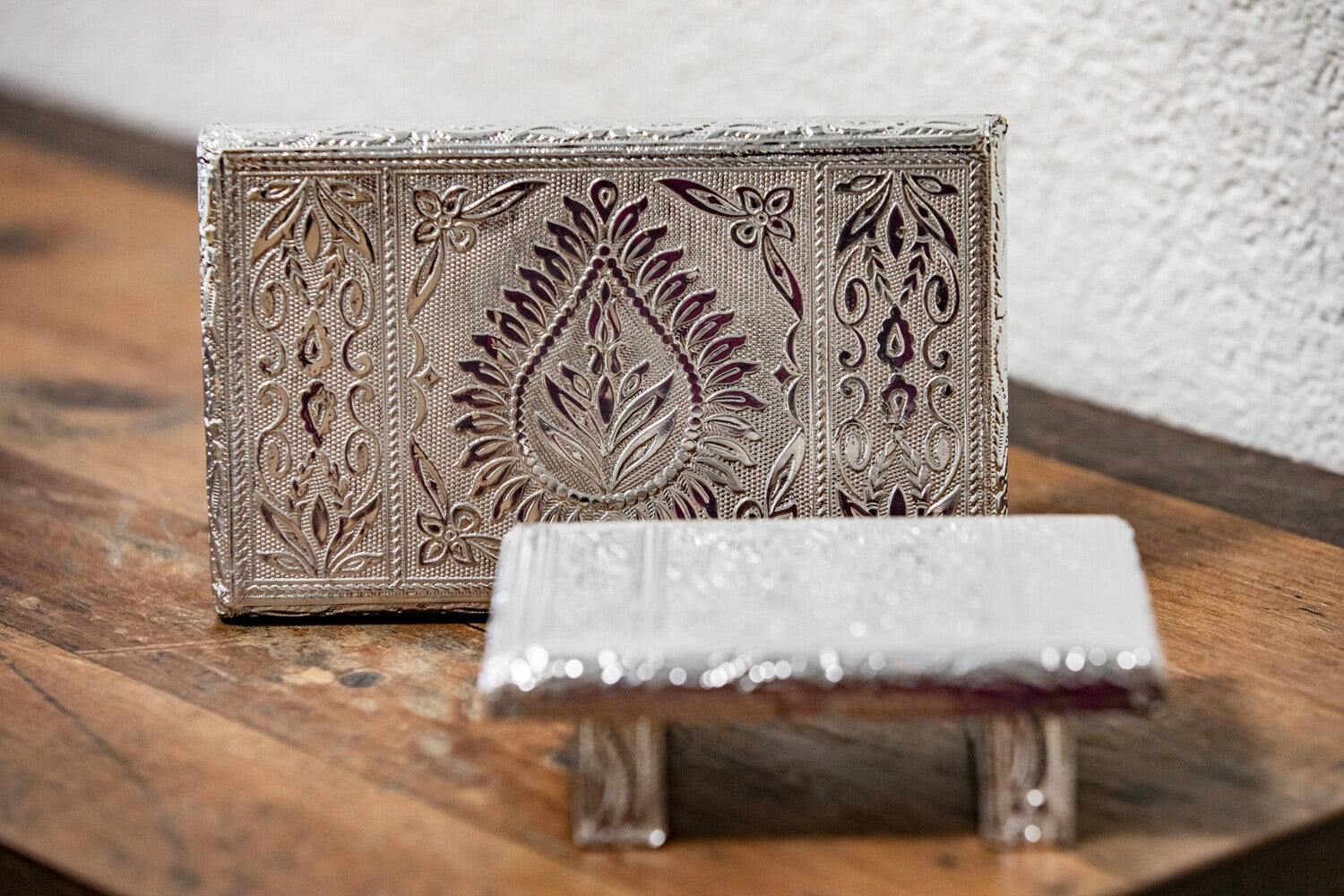 Asanam/Puja Plate Table, silver