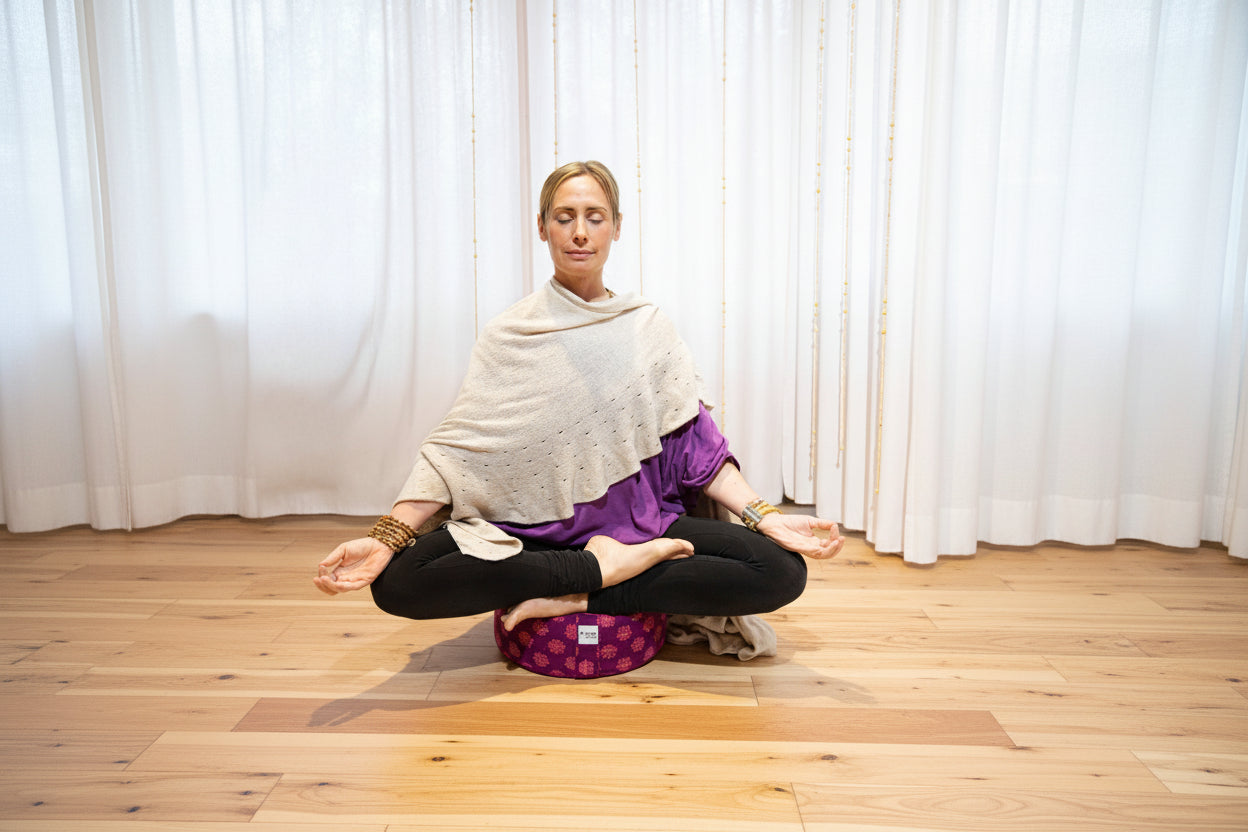 Meditation Cushion, Full-round, Orchid Lotus