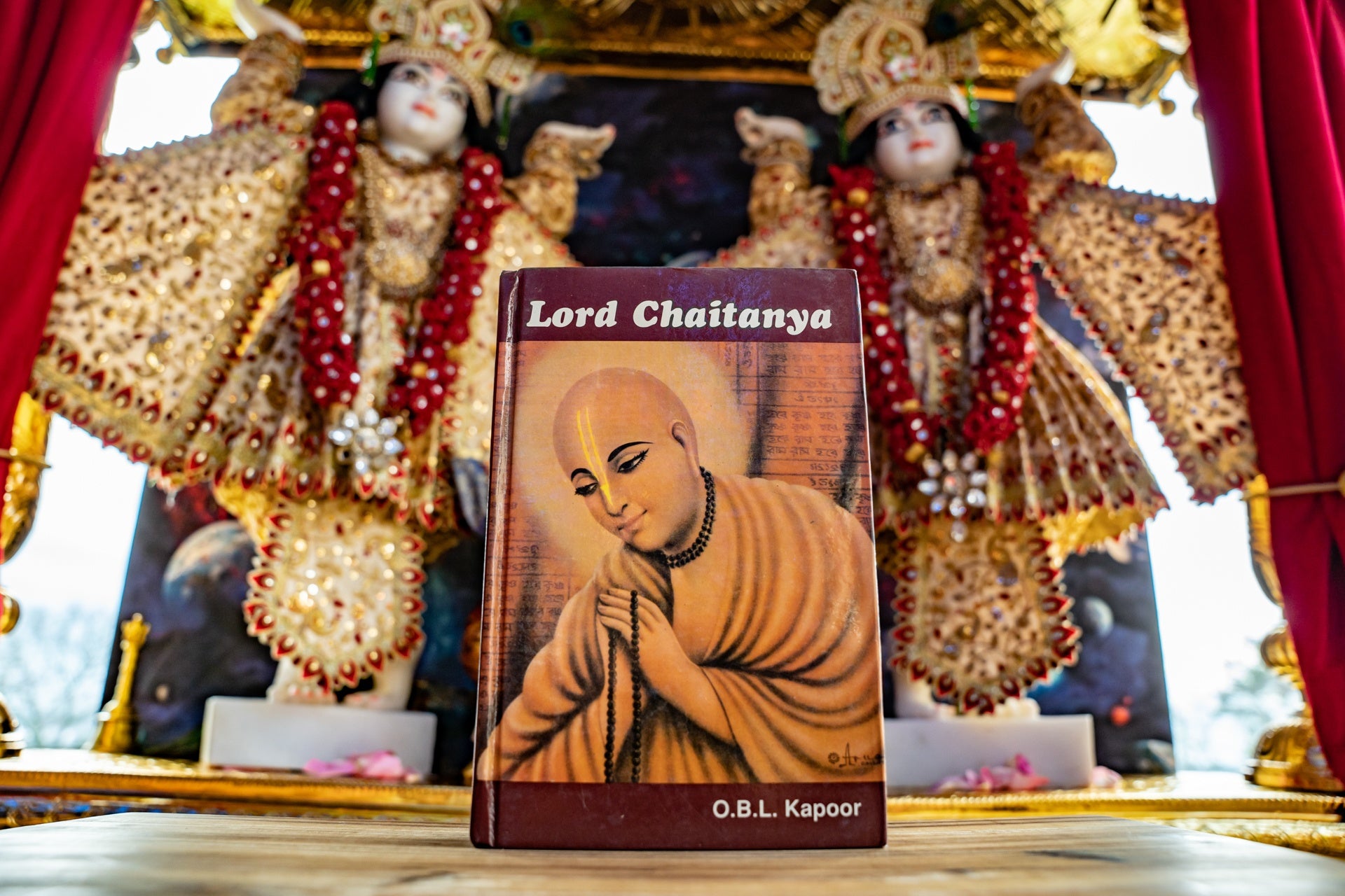 Lord Chaitanya. O.B.L.Kapoor.