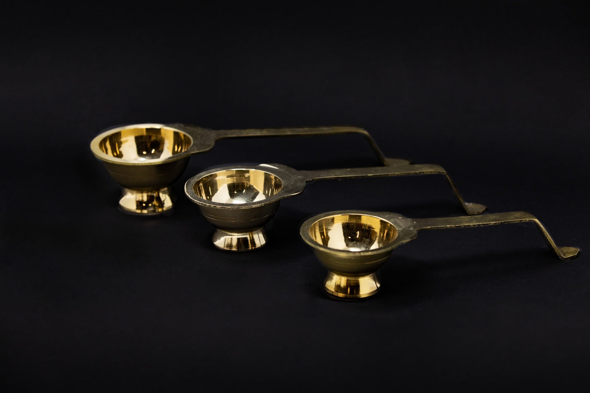 Long-handled Arati Lamp