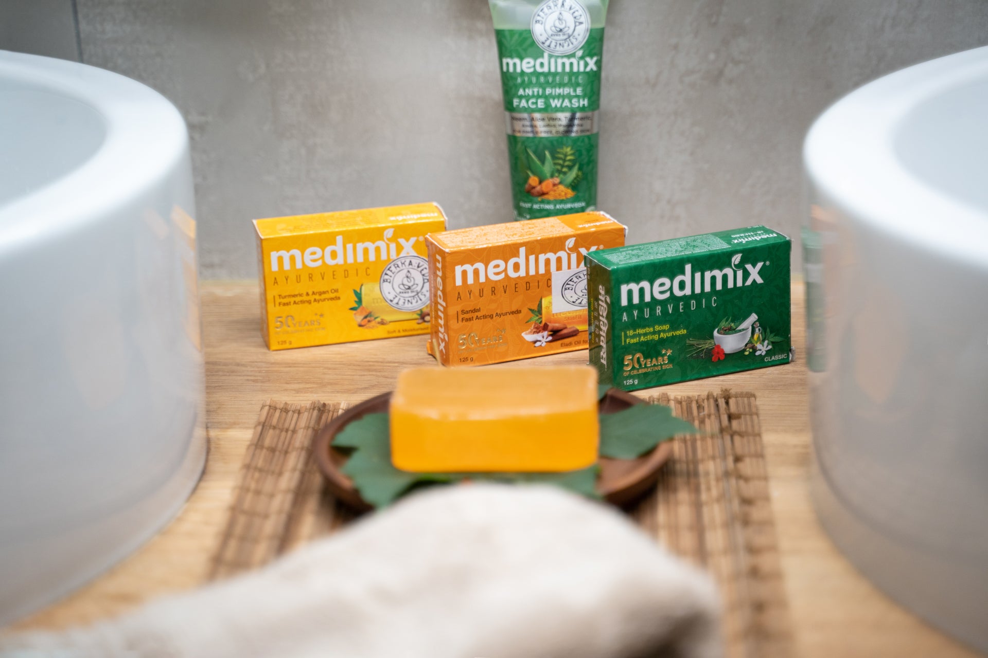 MEDIMIX Ayurvedic 18 HERBS Soap