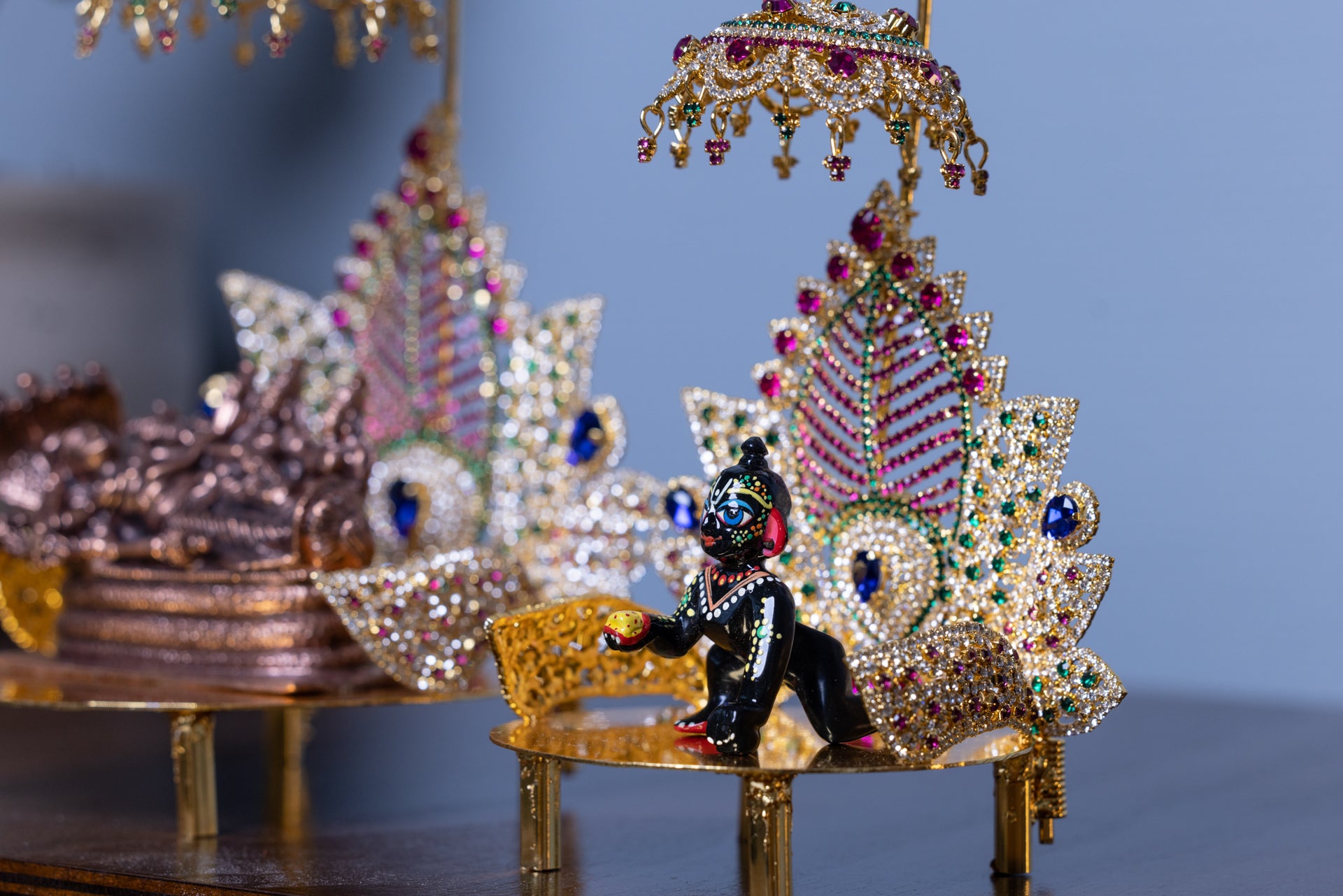 Deity Lotus Singhasan with Chatar