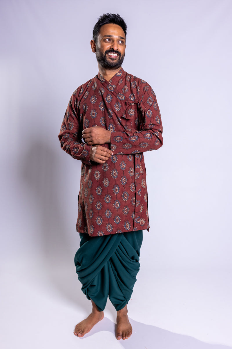 Bagal Bandi Kurta, manica lunga