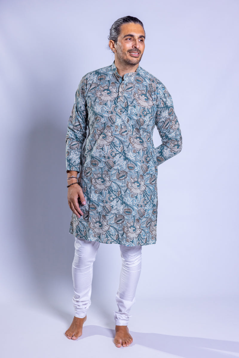 Kurta in cotone stampato con pantaloni
