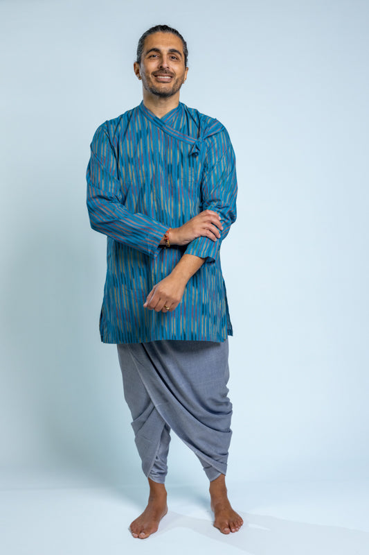 Bagal Bandi Kurta, manica lunga