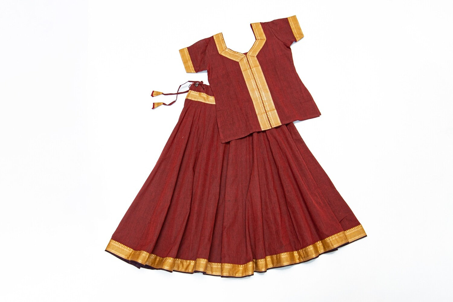 #Colour_Maroon
