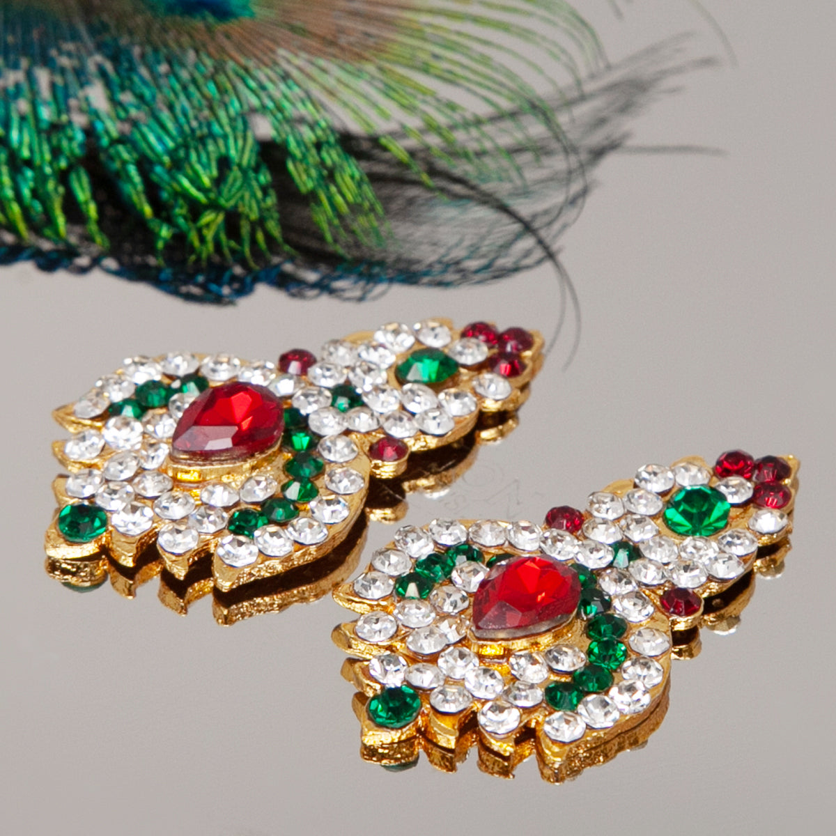 #Design_Mahogany & Peacock