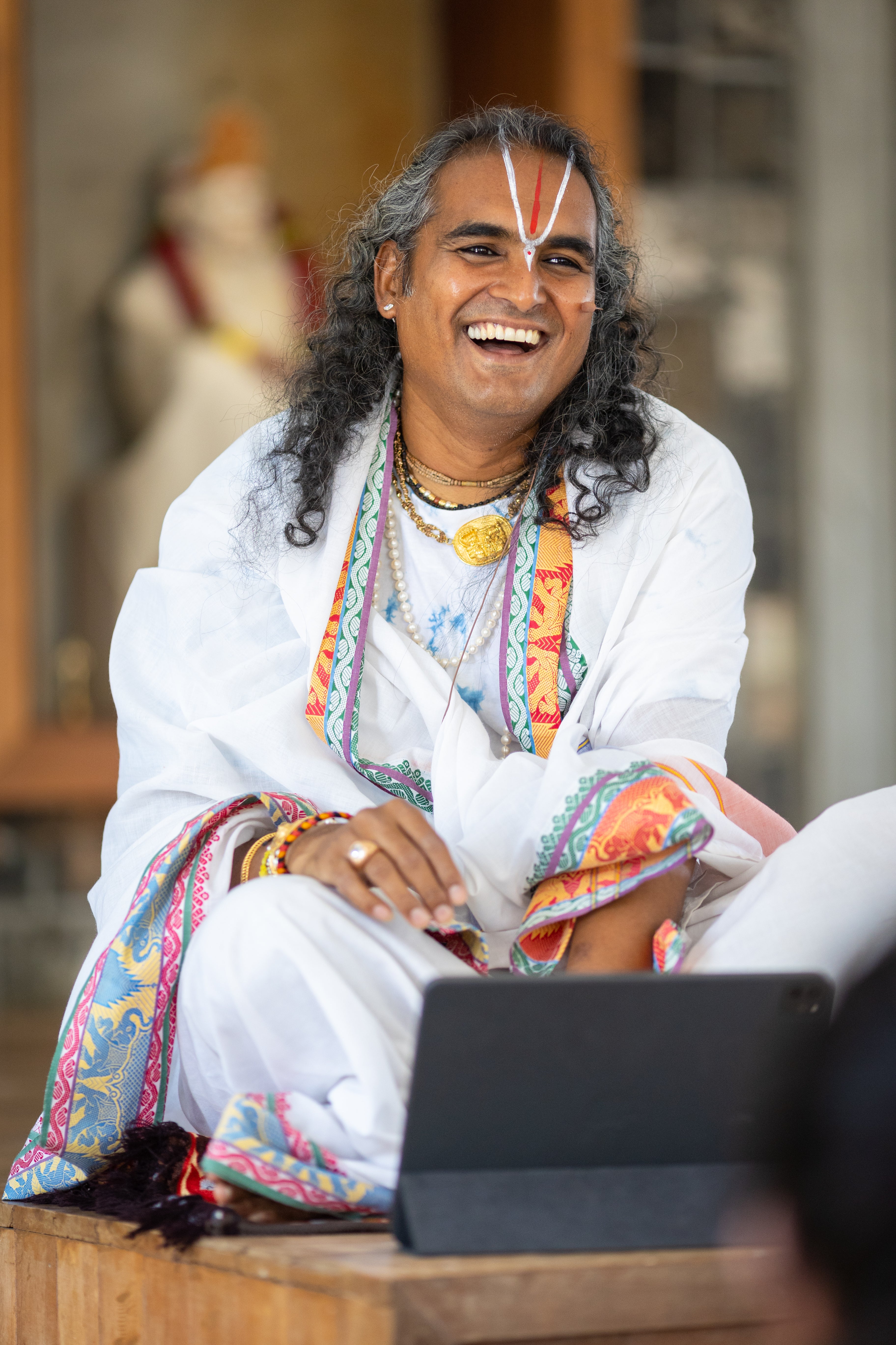 Mere Gurudev, canva, variations