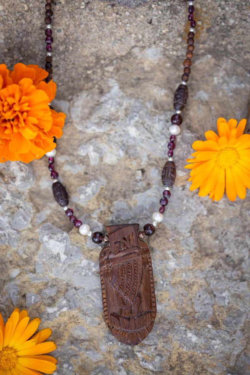 KRISHNA'S LOTUS FEET Tulsi Necklace: Garnet