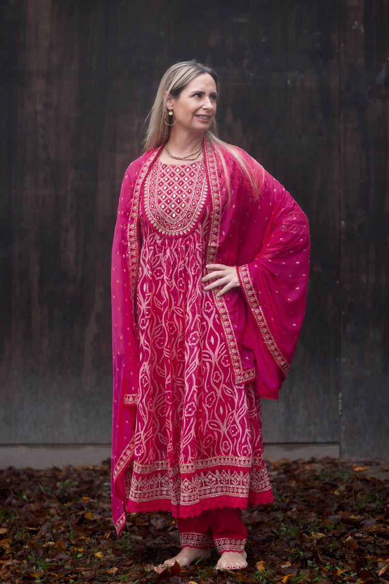 Set Vichitra Anarkali ricamato rosa fucsia