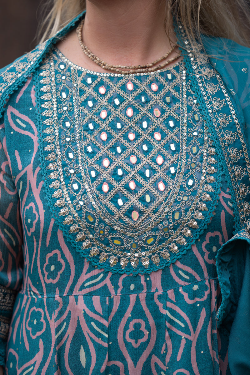 Sea Green Embroidered Vichitra Anarkali Set