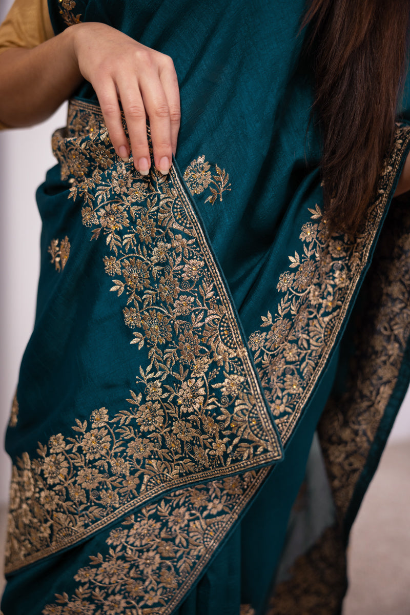 Saree in seta Chinon verde mare