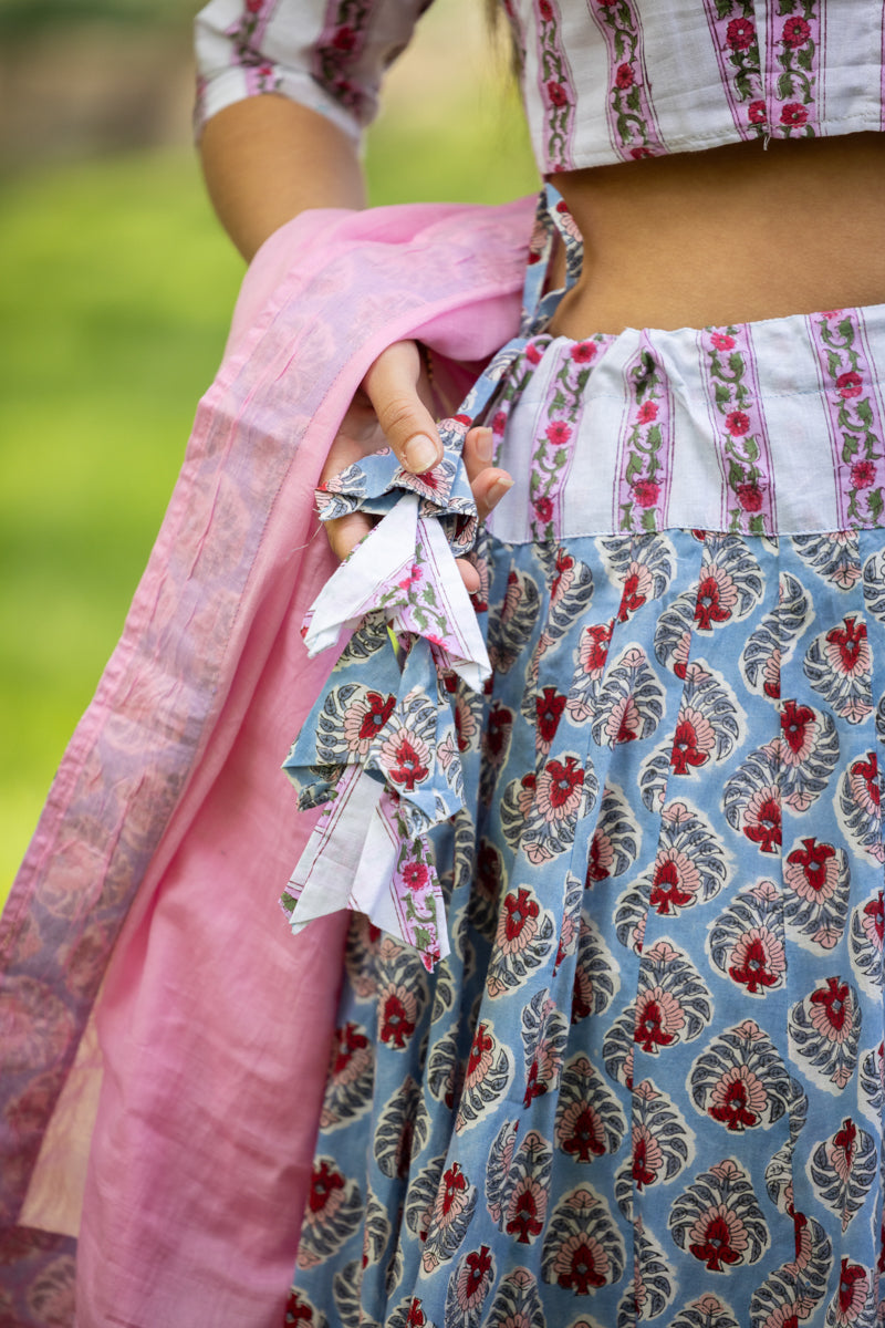 Gopi Set, size 'M'
