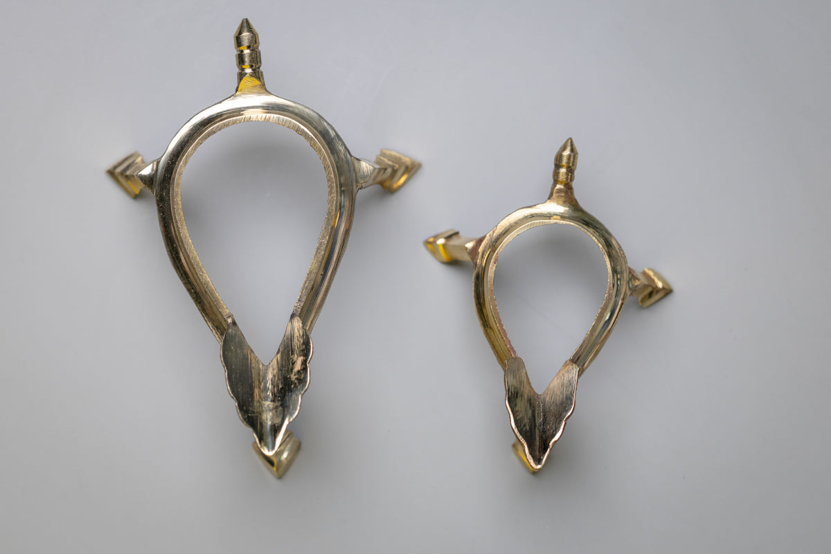 Conch Stand (Shankha Stand)