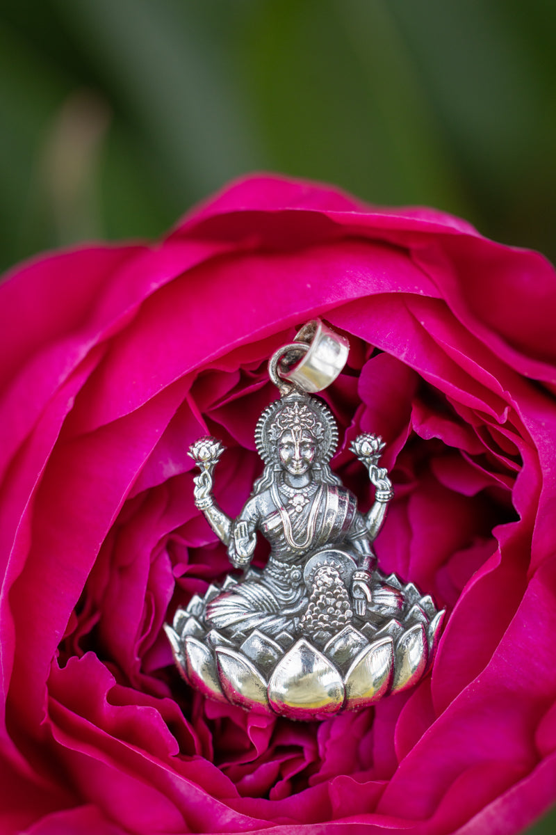 Maha-Lakshmi Small - Sterling silver