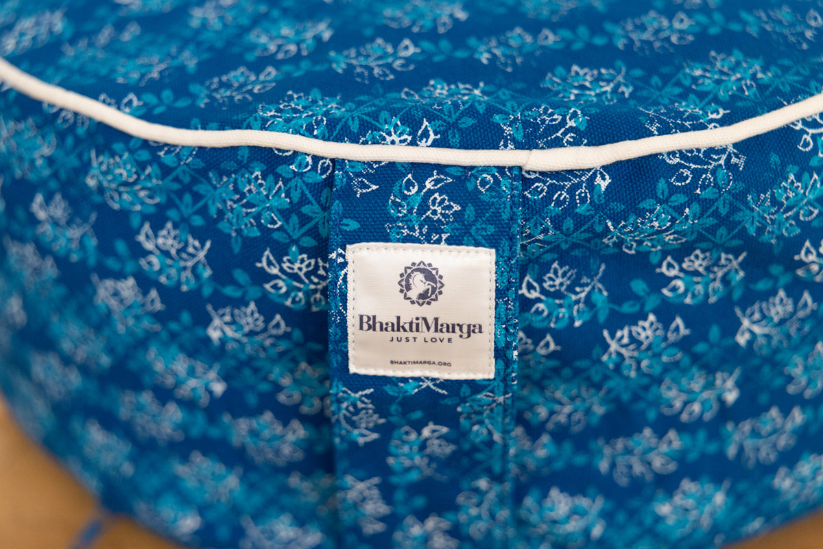 Meditation Cushion, Full-round, Blue Skies