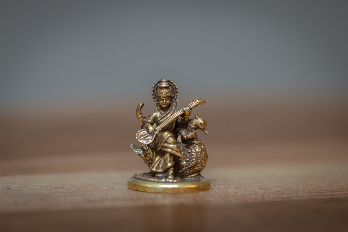 Saraswati Devi - mini murti