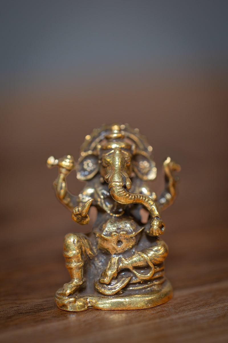 Lord Ganesha sitting - mini murti