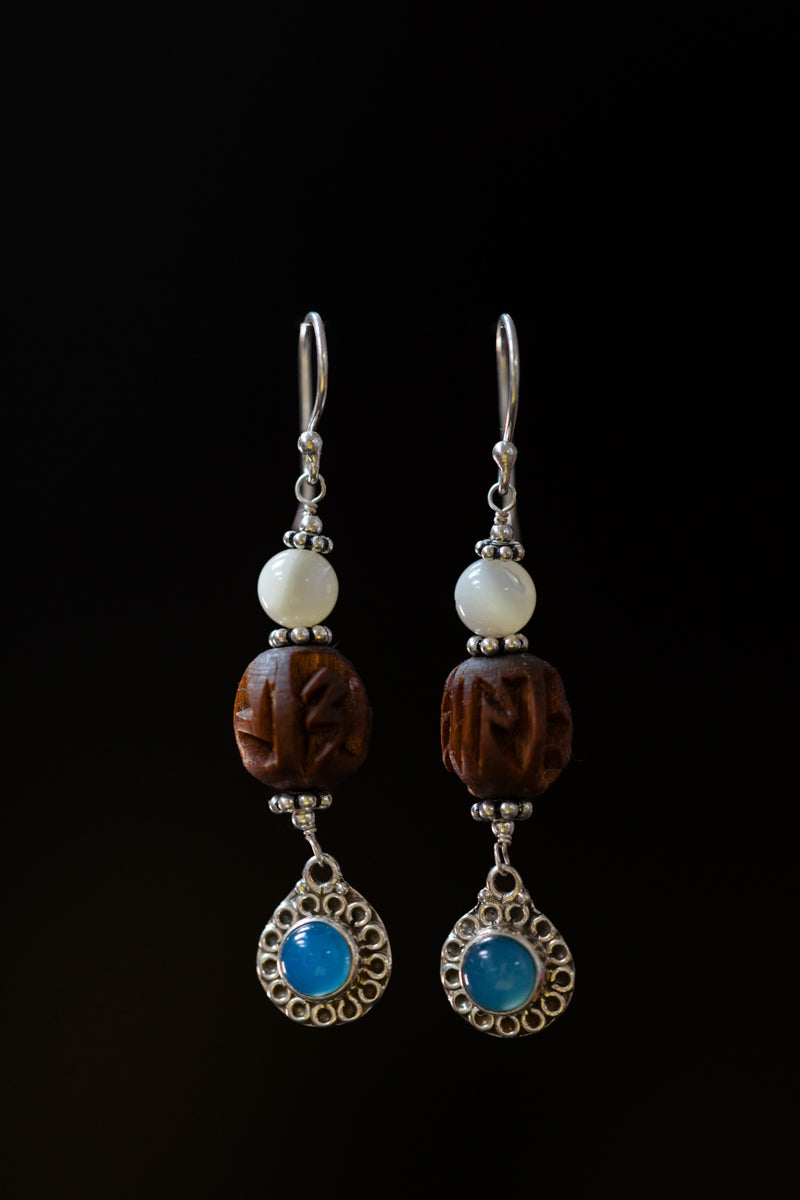 Earrings Pearl Dangles