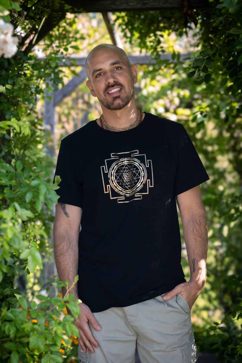 Sri Yantra T-shirt - Black