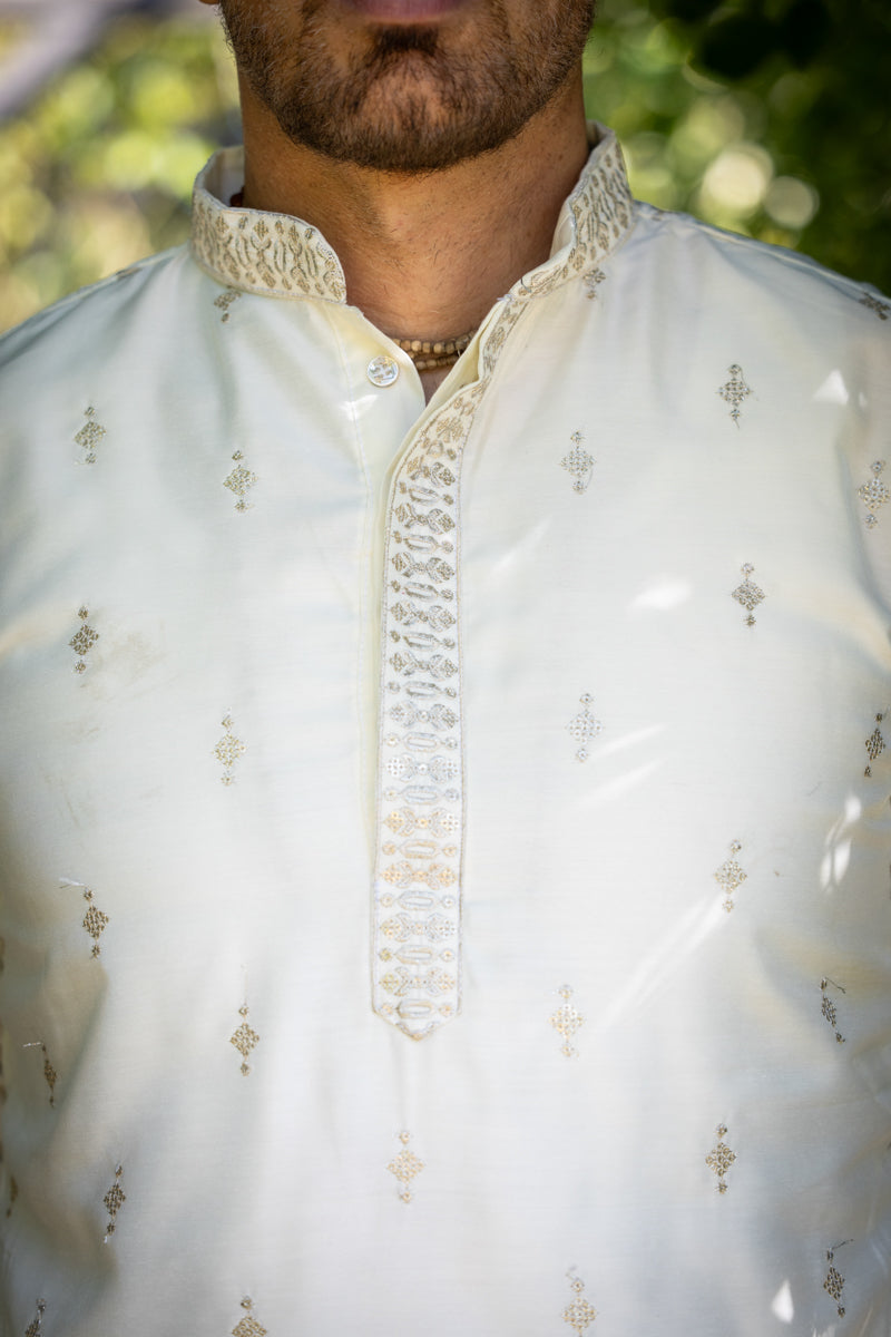 Traditional Prabhu Kurta, Pearl White