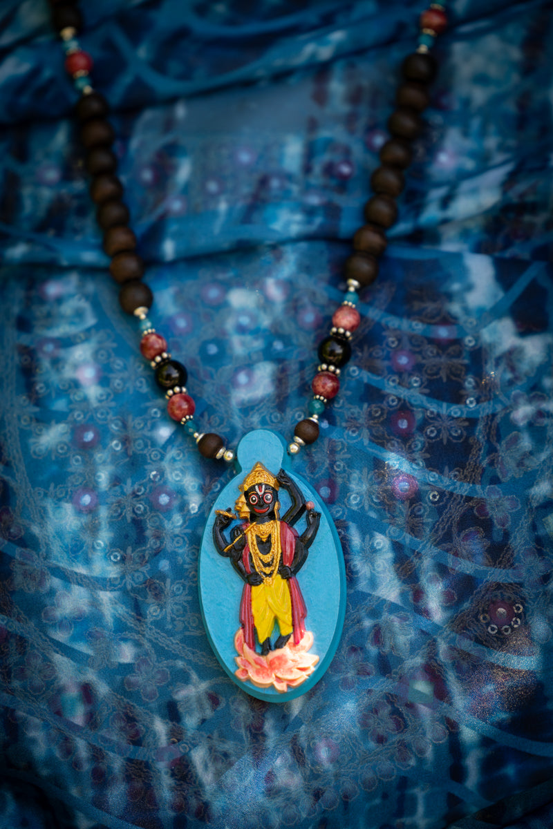 Painted Sri Vitthala Giridhari Parabrahman Tulsi Pendant