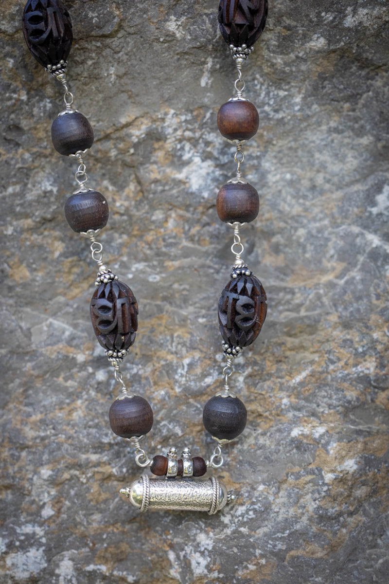 POWER LOCKET: Classic Elegance