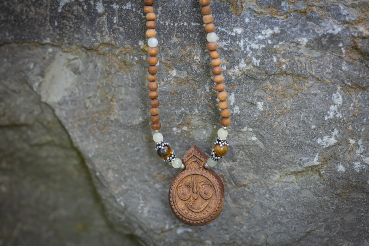 JAGANNATH Tulsi Round Pendant