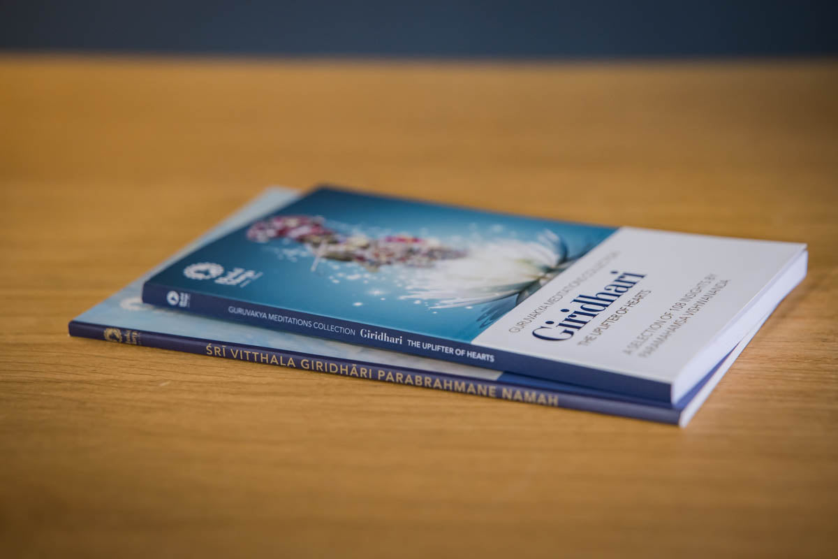 Sacred Mind - Mantra Meditation