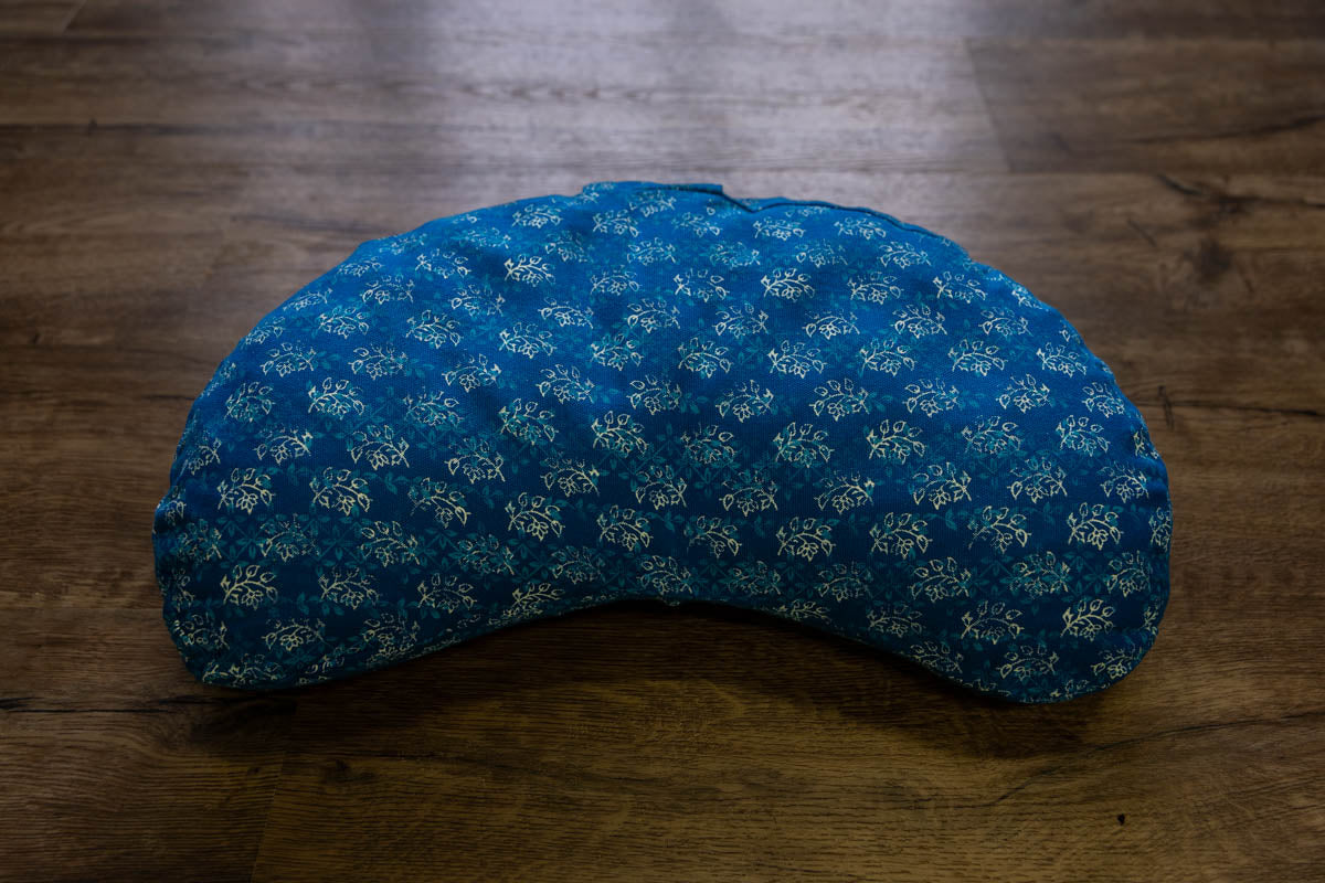 Meditation Cushion, Half-moon, Blue Skies