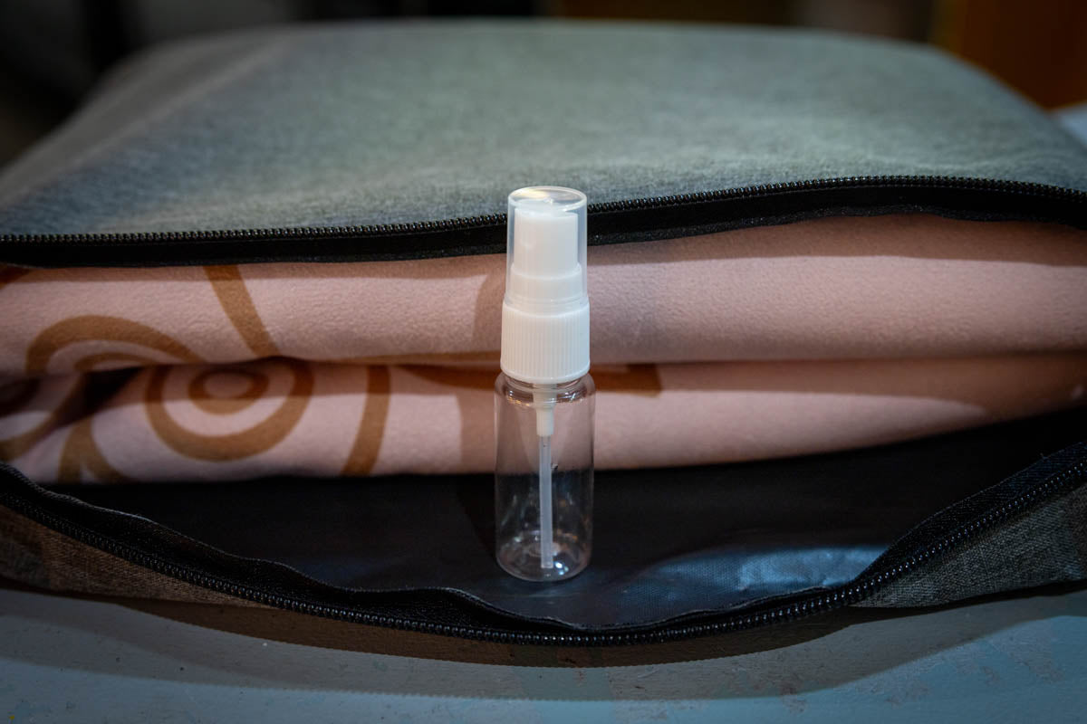Devi Travel Yoga Mat, Pink