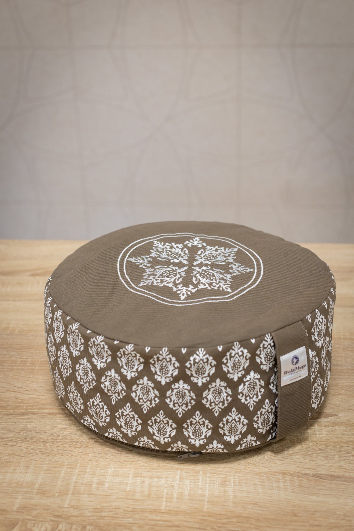 Meditation Cushion, Full-round, Slate Damask